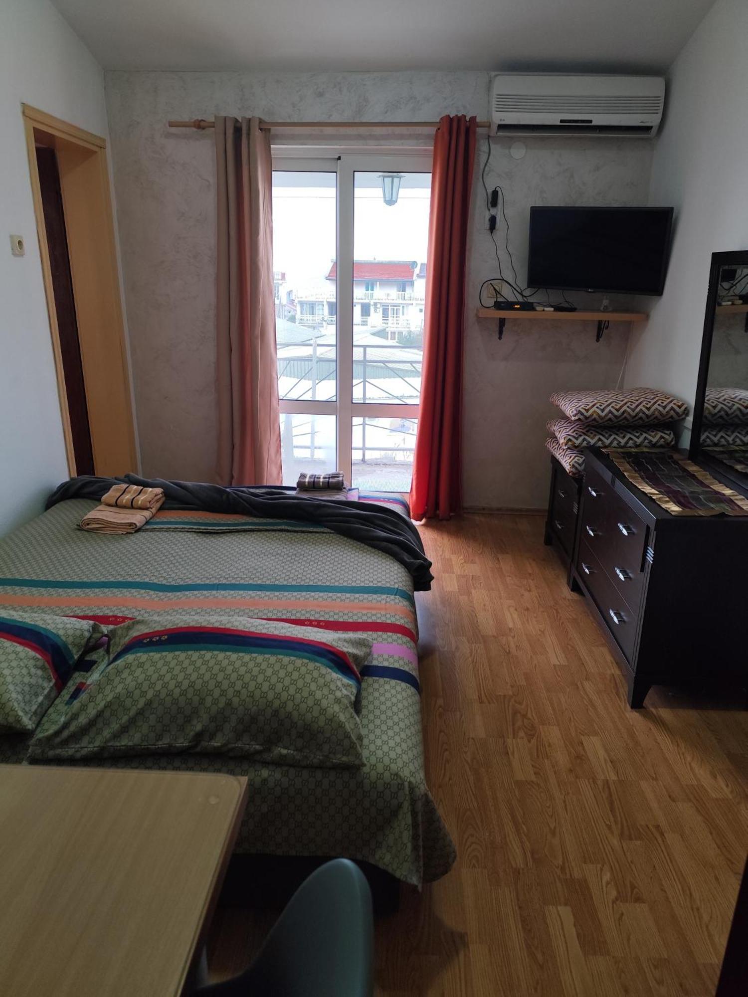 Apartments Kalamperovic Bar Buitenkant foto
